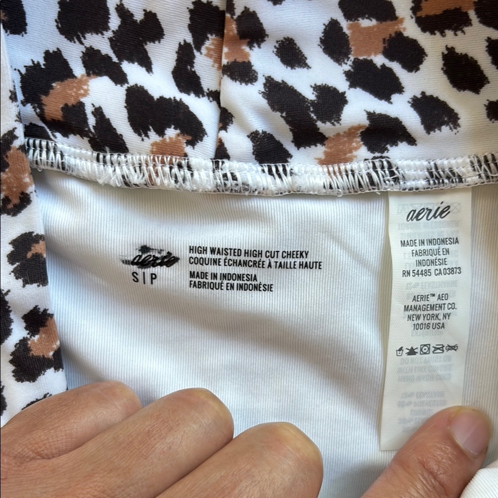 Leopard Print High Cut Bikini bottom - Picture 3 of 4